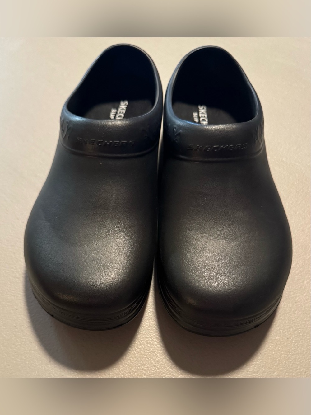 Skechers Women’s Work Slip Resistant Black Clogs Size 8
